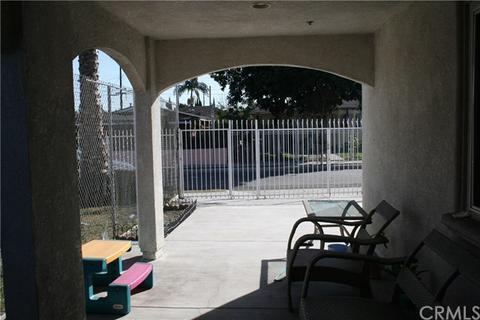 2103 E Knopf St, Compton, CA 90222 photo 3