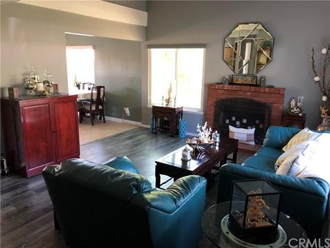 870 Mango St, Brea, CA 92821 photo 3