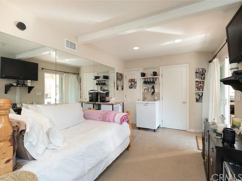 308 E Maple Ave, El Segundo, CA 90245 photo 23