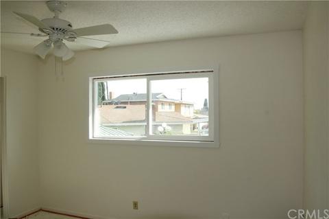 214 E Bradrick Dr, Carson, CA 90745 photo 4