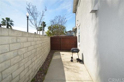 17552 Nutwood Dr, Carson, CA 90746 photo 11