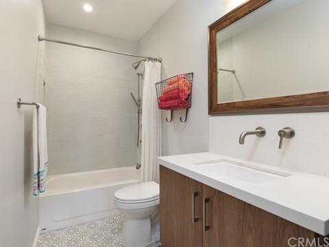 713 E Maple Ave, El Segundo, CA 90245 photo 20