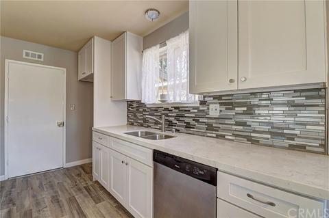 19102 Coslin Ave, Carson, CA 90746 photo 4