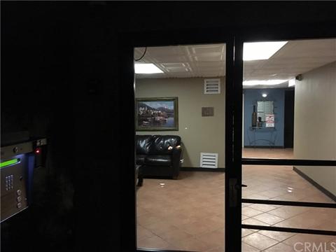 350 Cedar Ave #405, Long Beach, CA 90802 photo 3
