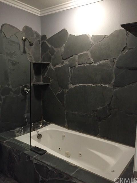 350 Cedar Ave #405, Long Beach, CA 90802 photo 5