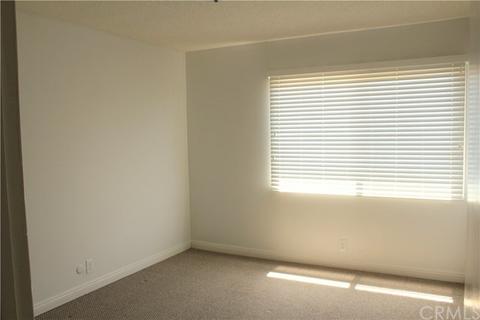 331 E Desford St, Carson, CA 90745 photo 10