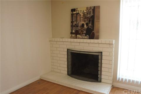 331 E Desford St, Carson, CA 90745 photo 4