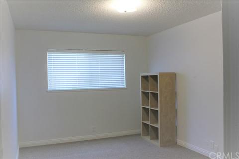 331 E Desford St, Carson, CA 90745 photo 8