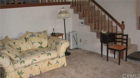 535 E 223rd St #13, Carson, CA 90745 photo 4