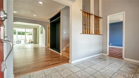 1434 E 220th St, Carson, CA 90745 photo 2