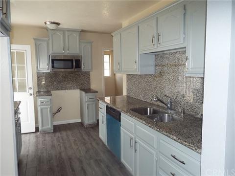 21819 Neptune Ave, Carson, CA 90745 photo 2