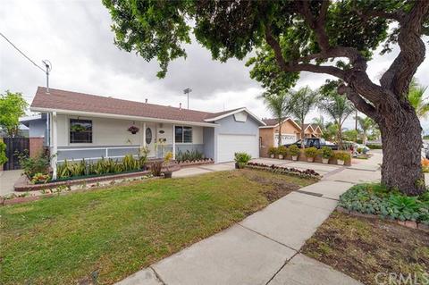 135 E 227th St, Carson, CA 90745 photo 3