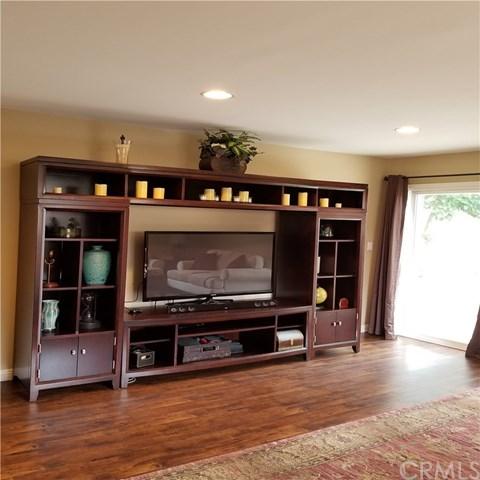 15006 Marlin Pl, Van Nuys, CA 91405 photo 9