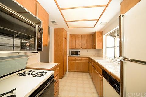 526 Wilson Ave, Perris, CA 92571 photo 8
