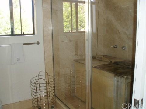 28 Cabrillo Dr, Avalon, CA 90704 photo 11
