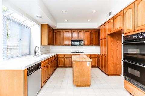 16567 Blackburn Dr, La Mirada, CA 90638 photo 6