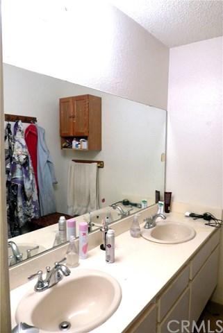 836 E Penrod Dr, Carson, CA 90746 photo 8