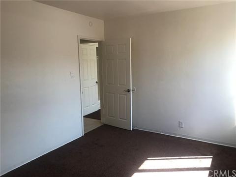 2734 E Tyler St, Carson, CA 90810 photo 14