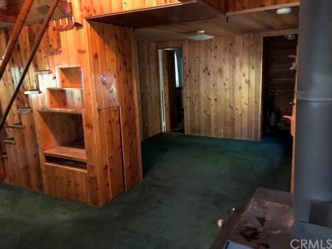 23737 Scenic Dr, Crestline, CA 92325 photo 4