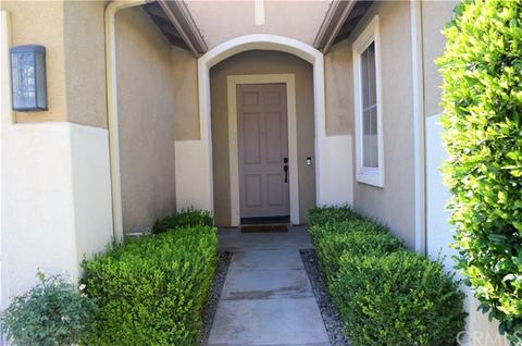 1376 Sunburst Dr, Beaumont, CA 92223 photo 3