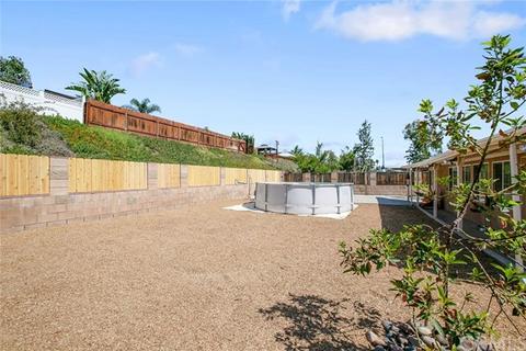 9526 Saint Andrews Dr, Santee, CA 92071 photo 23