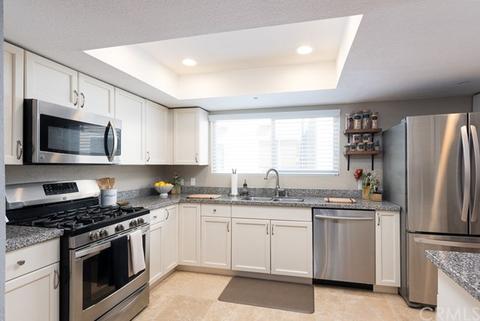 533 Walnut Ave #20, Long Beach, CA 90802 photo 2