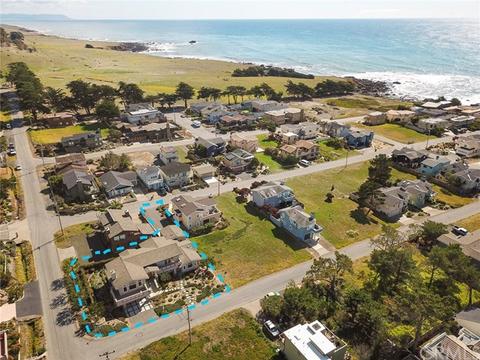 390 Jean St, Cambria, CA 93428 photo 2