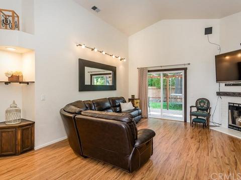 322 Crazy Horse Dr, Paso Robles, CA 93446 photo 2