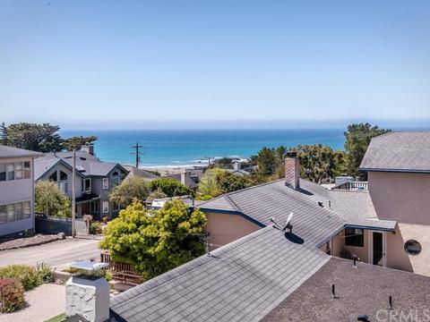 455 Wellington St, Cambria, CA 93428 photo 2