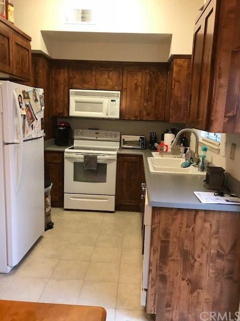 1027 Rushmore Ave, Chico, CA 95973 photo 3