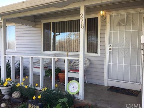 228 Walton Ave, Red Bluff, CA 96080 photo 2