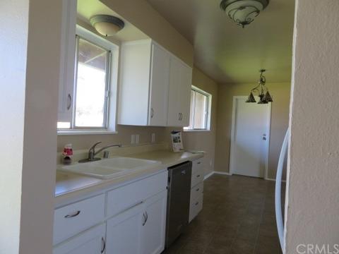 421 El Paso Ave, Corning, CA 96021 photo 2