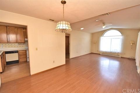 203 Collier Cir, Yreka, CA 96097 photo 5