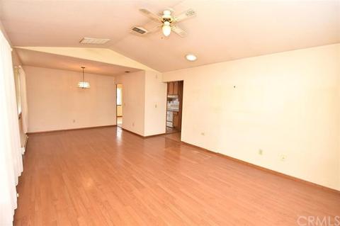 203 Collier Cir, Yreka, CA 96097 photo 4