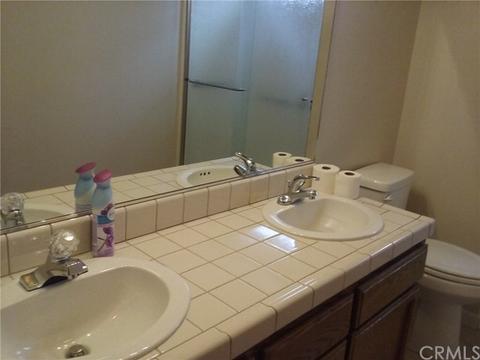 22042 Grove Cir, Red Bluff, CA 96080 photo 5