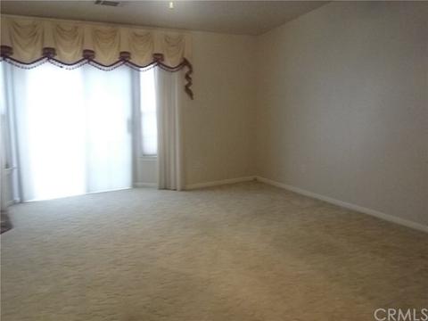 22042 Grove Cir, Red Bluff, CA 96080 photo 4