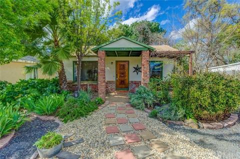 868 E 19th St, Chico, CA 95928 photo 1