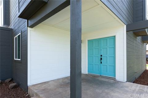 975 Saint Clair Dr, Chico, CA 95926 photo 2