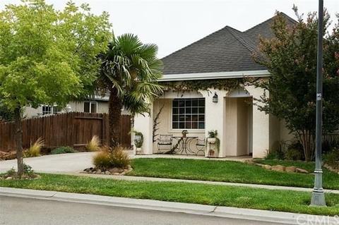 1873 Devonshire Dr, Chico, CA 95928 photo 1