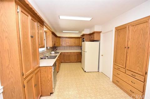 400 North St, Yreka, CA 96097 photo 7