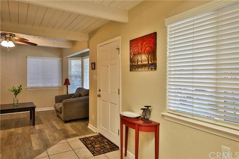 895 Alpine St, Chico, CA 95928 photo 3
