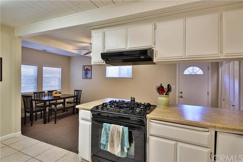 895 Alpine St, Chico, CA 95928 photo 7