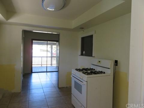 1330 Peach St, Red Bluff, CA 96080 photo 3