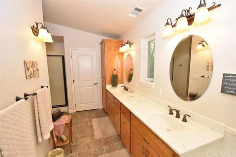 5133 Easy St, Yreka, CA 96097 photo 11