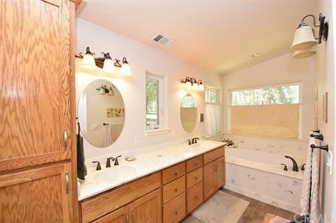 5133 Easy St, Yreka, CA 96097 photo 10