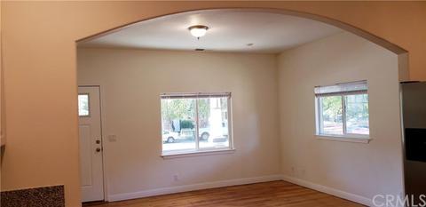 1049 Salem St, Chico, CA 95928 photo 8