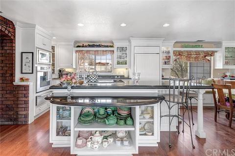 737 Orchard Dr, Paso Robles, CA 93446 photo 5