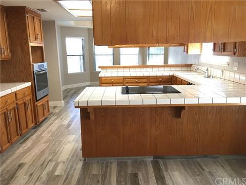 2460 Meadowrest Way, Madera, CA 93637 photo 8
