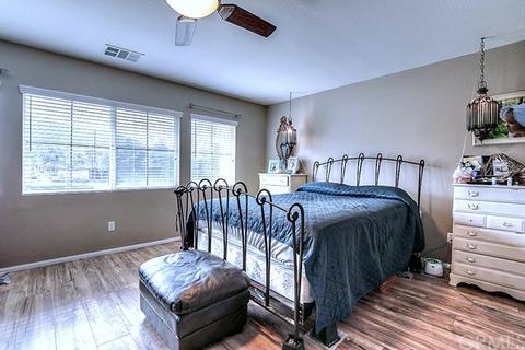 31585 Six Rivers Ct, Temecula, CA 92592 photo 24