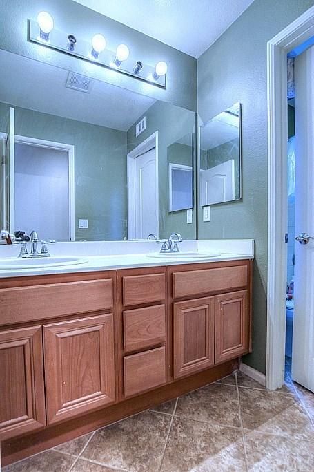 31585 Six Rivers Ct, Temecula, CA 92592 photo 17